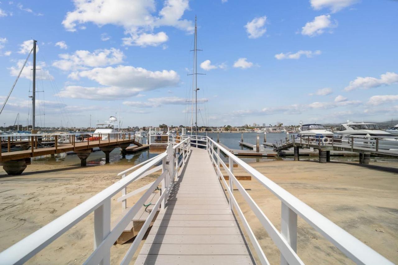 Waterfront Beach House On Newport Bay With Hot Tub Villa Newport Beach Exterior photo